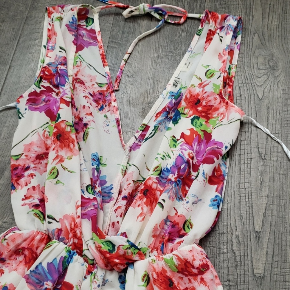 Romper - Picture 2 of 4